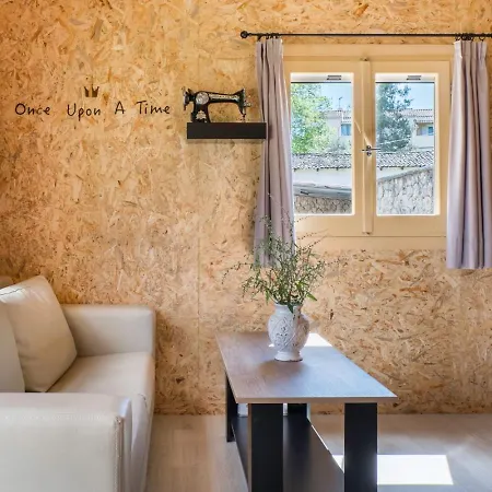 Once Upon A Woodenhouse 아파트